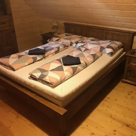 Chalupka Pri Mare Nyaraló *