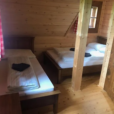 Chalupka Pri Mare Nyaraló Bobrovnik